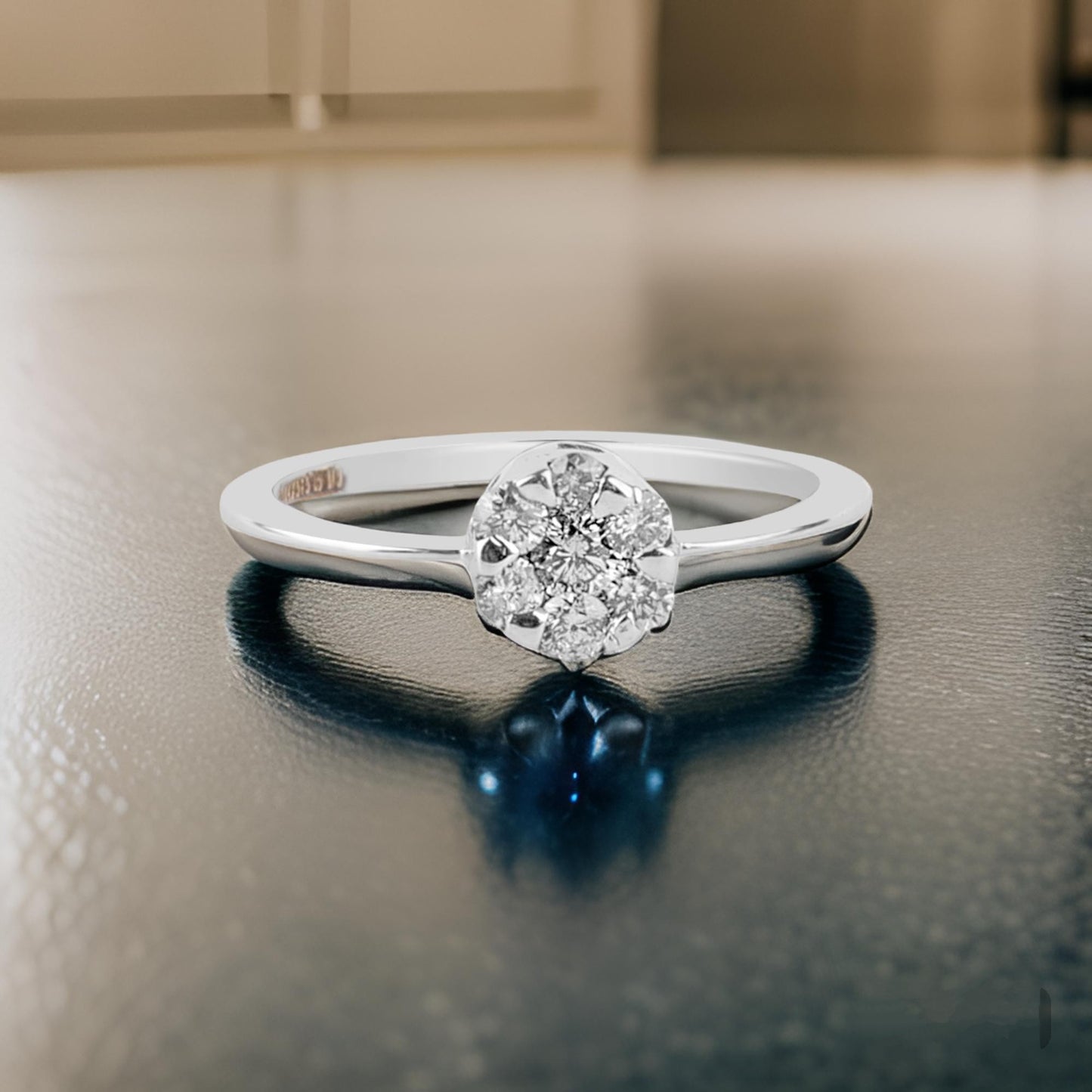 Diamond cluster ring